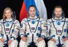 Започнува снимањето на првиот филм во вселената