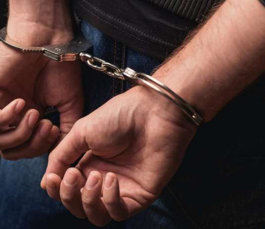 Голема акција во Косово: Уапсени 39 лица за измама од 1,4 милиони евра во осигурителниот сектор