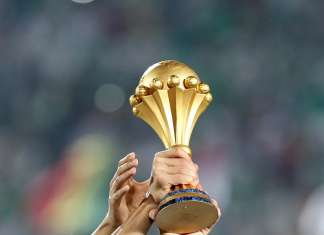 Алжир, бранителот на титулата, елиминиран