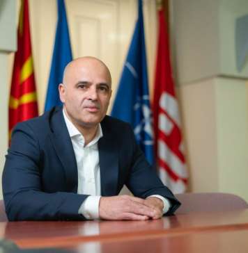 Ковачевски: Нема отстапки за идентитетот и за јазикот во преговорите со Бугарија