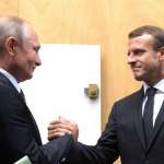 По три години, Путин телефонски разговараше со Макрон