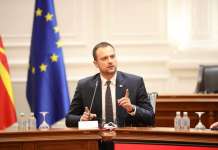 Не бевме консултирани пред пописот за верскиот прашалник, вели Даријан Сотировски