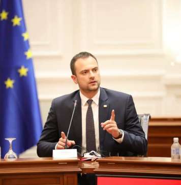 Не бевме консултирани пред пописот за верскиот прашалник, вели Даријан Сотировски