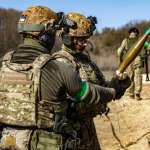 НАТО размислува да испрати воени инструктори во Украина, тврди „Њујорк тајмс“