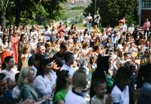 Со донација од 500 училишни ранци Штип сити мол им посака успешен почеток на првачињата во Штип и најави отворање на 5 ноември