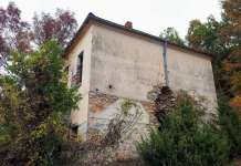 Кој ги турка во заборав првите македонски национални училишта