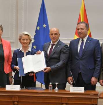 Македонија и ЕУ го потпишаа Договорот со Фронтекс на македонски јазик
