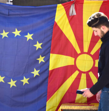 Најбрзиот пат кон ЕУ напредокот e во реформите, повици за вклученост во процесите од сите партии