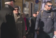 Симпатизерите на ВМРО-БНД најбројни на протестот во Софија за поддршка на натепаниот охриѓанец