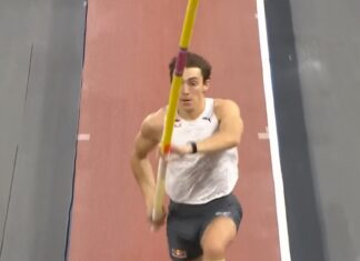 Дуплантис не застанува, постави нов светски рекорд во скок со стап од 6,22 метри