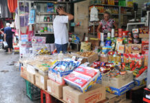 Граѓаните помалку купуваат, а дали за купеното плаќаат и повеќе?