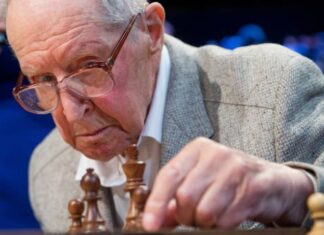 Човекот што никогаш не замина во пензија