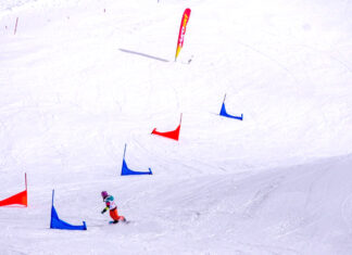 Башоска и Кацарски најбрзи на првенството во сноуборд