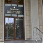 Кривичен суд: Куќен притвор за едно, а мерки за претпазливост за друго лице вклучени во нападот врз Арсовска