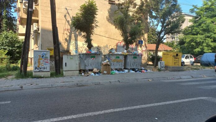 Gjubre kontejneri protest komunalec (16)
