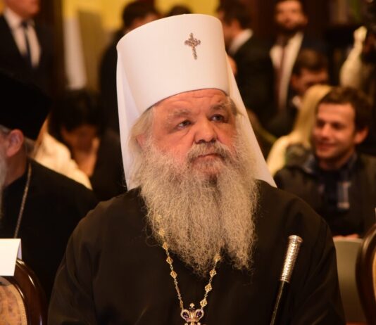 Божиќно послание на г.г. Стефан: Живееме во свет во кој има неправди и беззаконие, да не дозволиме тоа да ни стане прифатливо и вообичаено