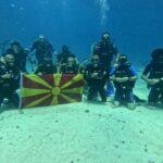 Професионална екипа од „Амфора“ од Охрид го развиори македонското знаме во преубавото море кај Хургада во Египет