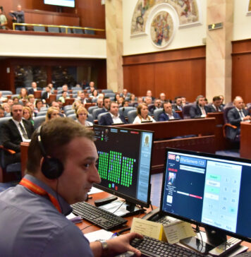 Поевтинување на правдата: Кривичноправни контроверзии со политикантски еквилибристики