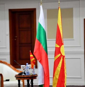 Георги Фотев: Главниот проблем е во Бугарија!