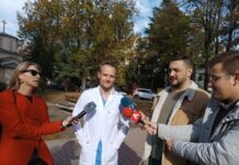 Здравствени работници протестираа низ Скопје, бараат покачување на платите од 30 отсто