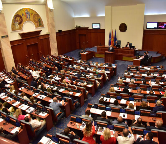 Проекција на идниот собраниски состав: ВМРО-ДПМНЕ – 59 пратеници, ДУИ – 19, СДСМ – 18, Вреди – 13, Левица – 6 и ЗНАМ – 5