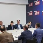 Прва средба на работните групи помеѓу ВМРО-ДПМНЕ и Вреди, продолжуваат разговорите за коалицирање во новата влада