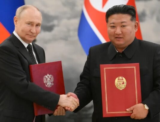 Северна Кореја и Русија потпишаа договор за одбрана Putin KIm Jong Un