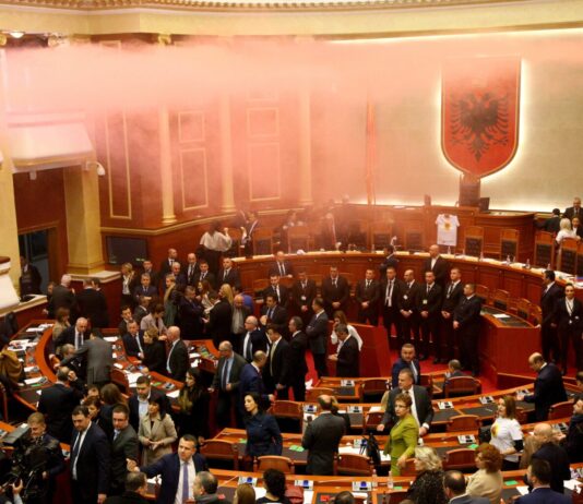 Albanski parlament