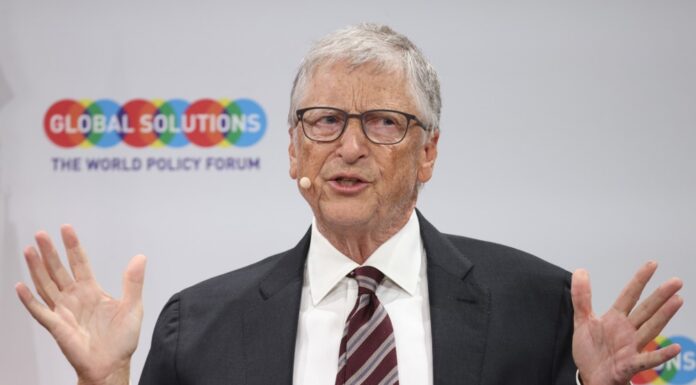 Претставничкиот дом повика седум лица, меѓу нив и Бил Гејтс, да сведочат за случајот Епстин