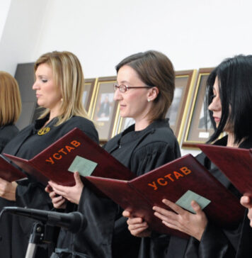 Уставен амандман пропишува дека судија не може да одговара за судска одлука?!