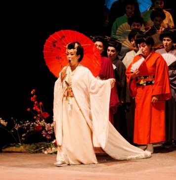 Операта „Мадам Батерфлај“ на сцената на НОБ