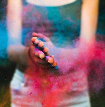 Креативците од Газа ја претвораат болката во протест