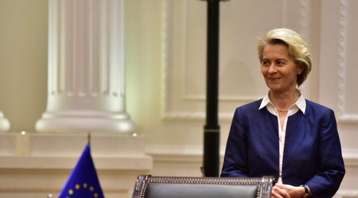 Фон дер Лајен на Португалија и Шпанија им честиташе 40 години членство во ЕУ