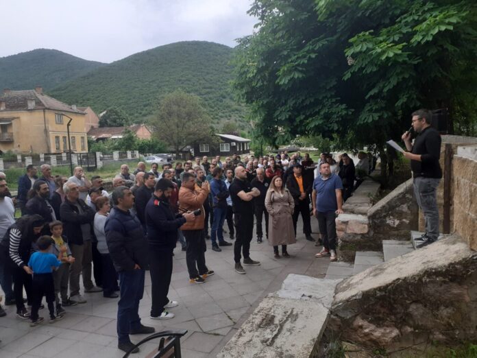 Third civic protest in Kicevo for wild city landfill