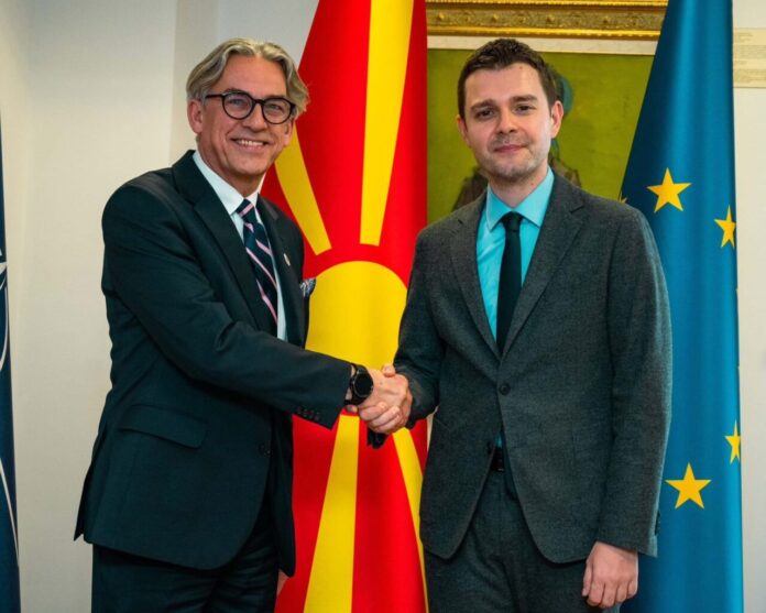 The visit of the President of the EU Council of Skopje strong signal that we support the state, said Bremora