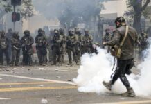National Guard in Los Angeles clashes with protesters