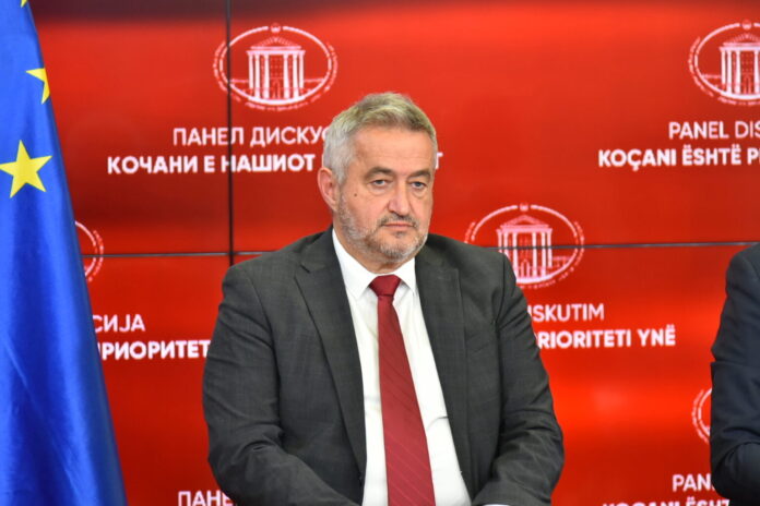 There are 12 more patients in the fire in Kocani in foreign and domestic hospitals, one is in serious condition, says Klekovski