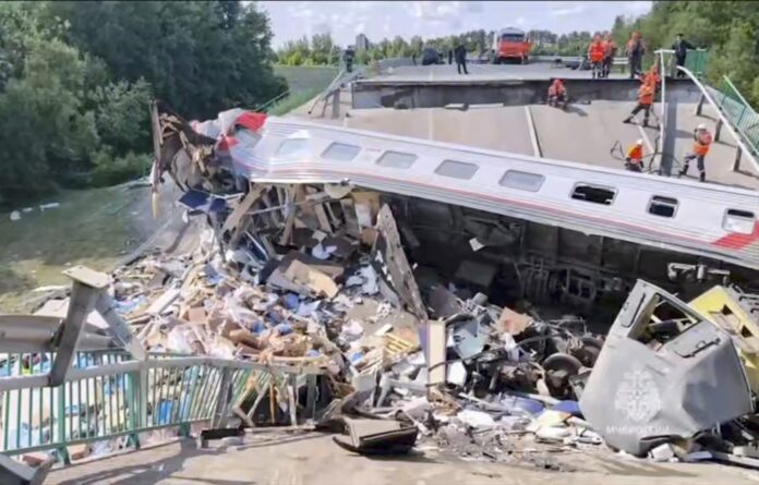 Two bridges in Russia, there are dead, investigators lead them as « terrorist acts »