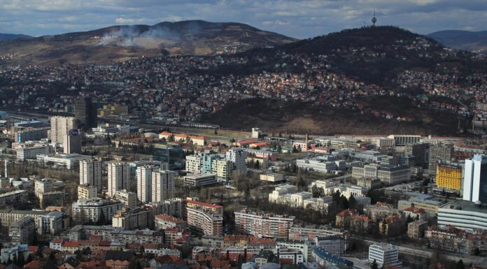 По Белгија, и Австрија и Италија отворија истраги за „снајпер-туристите“ во опколеното Сараево