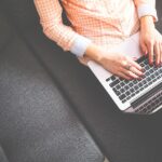 Новиот закон за вештачка интелигенција ги загрозува авторските права