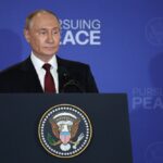 Путин и Алиев си пружија рака на добрососедство на лидерскиот состанок на Заедницата на независни држави