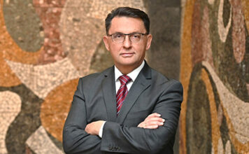 Славески: Инфлацијата ќе се движи по патека на надолно приспособување и ќе има натамошен економски раст со солидно закрепнување