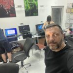 Мисијата е со цел секое дете да добие компјутер и еднакви услови за квалитетно образование