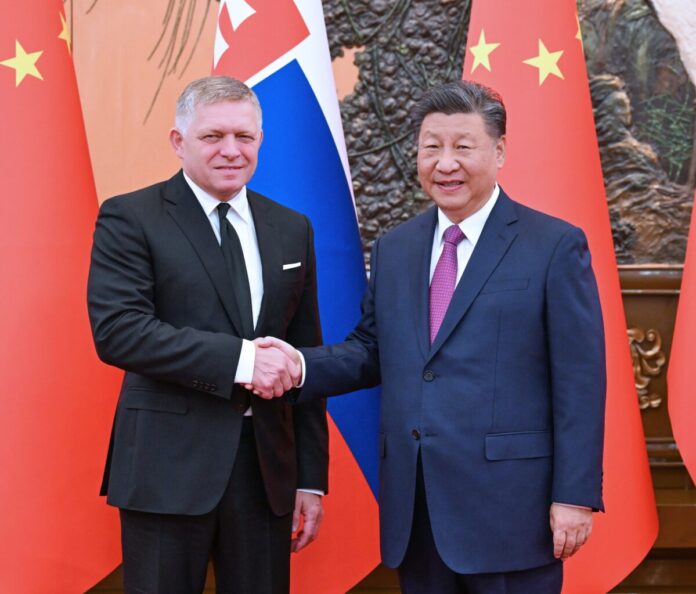 Si Jiping Robert Fico