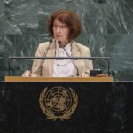 Сакаме да се интегрираме во ЕУ, но без дополнителни услови и со зачувано национално достоинство, рече Силјановска-Давкова во ОН