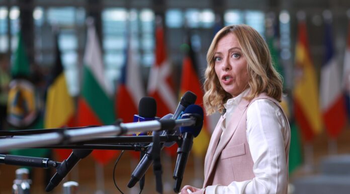 Мелони: ЕУ треба да има еден претставник за преговори со Русија