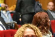 Шекеринска: НАТО внимателно го следи руското хибридно мешање во БиХ и на Балканот