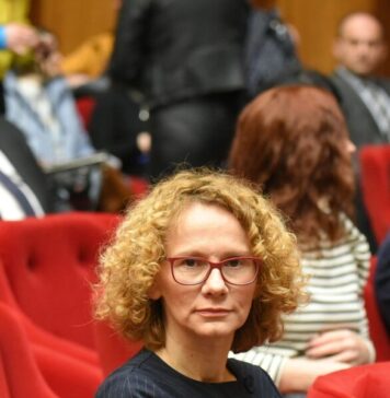 Шекеринска: НАТО внимателно го следи руското хибридно мешање во БиХ и на Балканот