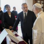 Орбан побара од папата поддршка за антивоените напори на Унгарија