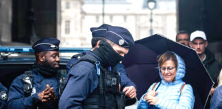 Апсењата даваат надеж за враќање на крунските скапоцености